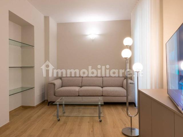 Appartamento in affitto a Zona Centro, Brescia