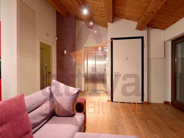 Appartamento in affitto a Figuretta, Marche