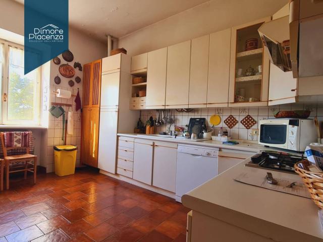 Appartamento in affitto a San Antonio a Trebbia, Piacenza