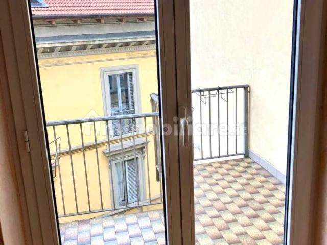 Appartamento in affitto a Intra, Piemonte