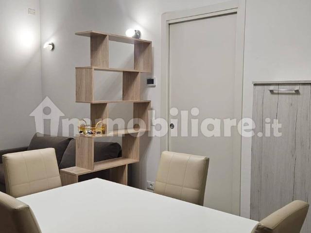 Appartamento in affitto a Centro storico, Marche