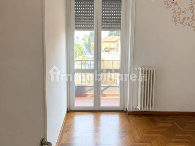 Appartamento in affitto a Valle Olona, Varese