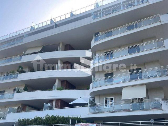 Appartamento in affitto a Mostacciano, Roma Capitale
