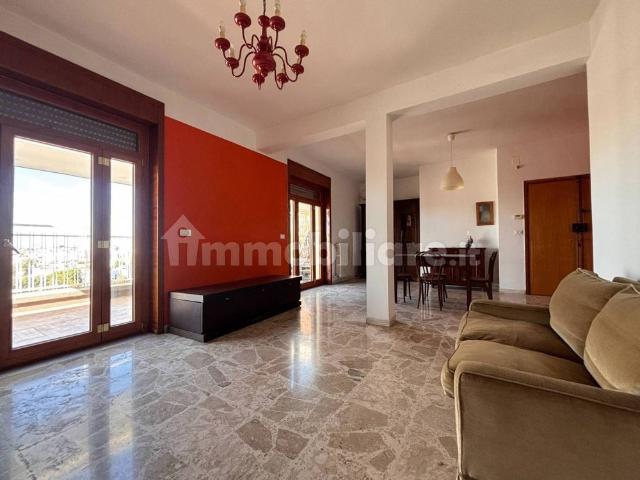 Appartamento in affitto a Puglia, Lecce