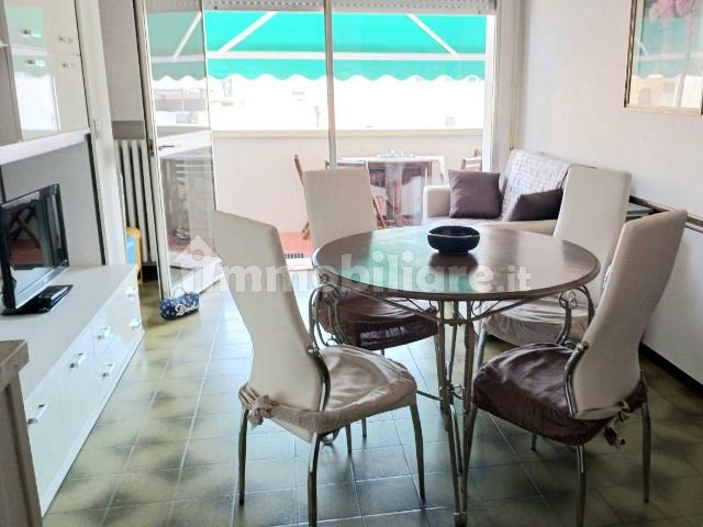 Appartamento in affitto a Riccione, Reggio Emilia