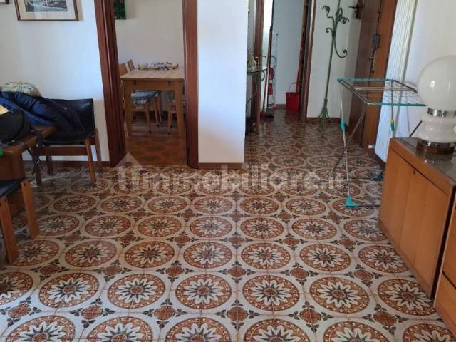 Appartamento in affitto a Rimini, Reggio Emilia