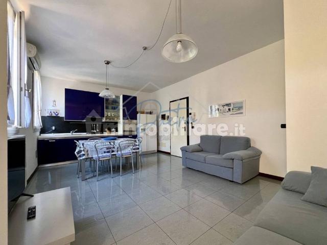 Appartamento in affitto a San Carlo, Marina Di Massa