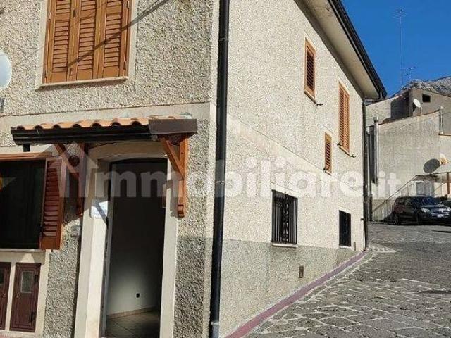 Appartamento in affitto a Bagnoli Irpino, Campania