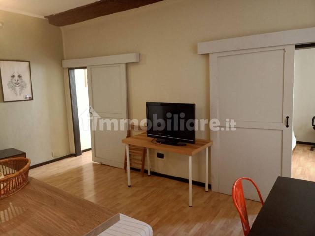Appartamento in affitto a Centro Est, Serra Riccò
