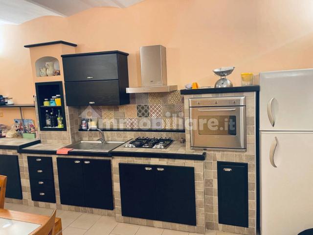 Appartamento in affitto a Formicola, Campania
