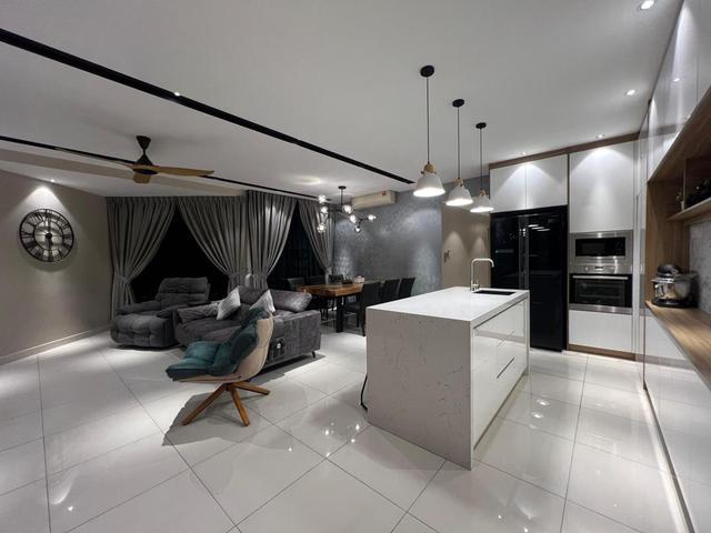 Condominium for sale in Country Heights Damansara, Kuala Lumpur