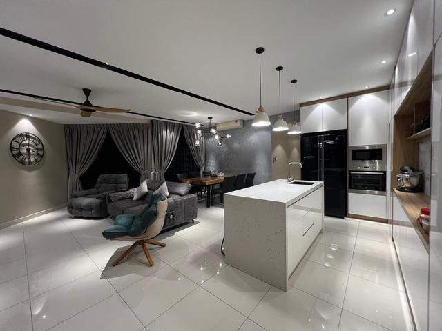 Condominium for sale in Country Heights Damansara, Kuala Lumpur
