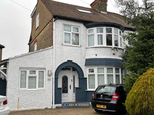 House for rent in Bush Hill Park, Greater London