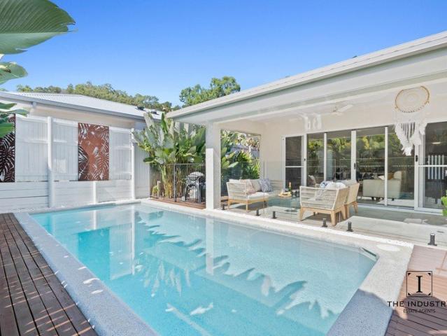 House for sale in Kewarra Beach, Queensland