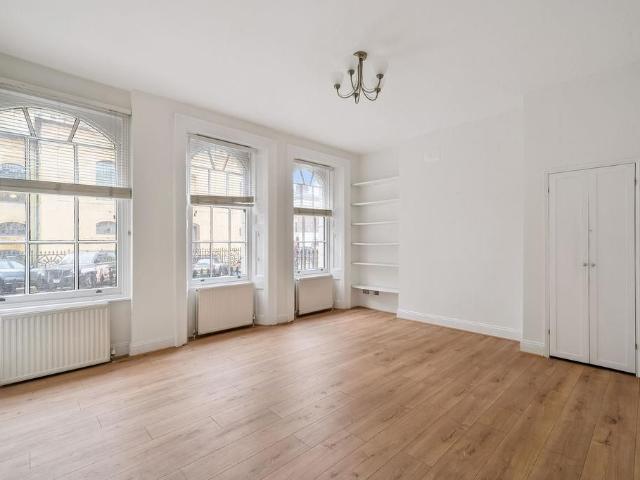 Apartment for rent in The Borough, Greater London