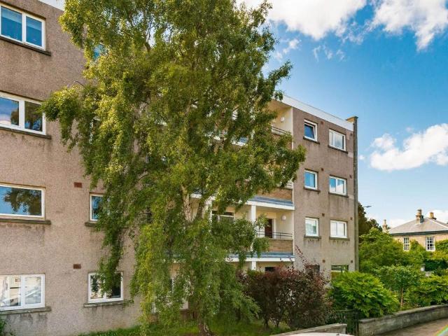Apartment for rent in Wardie, Trinity