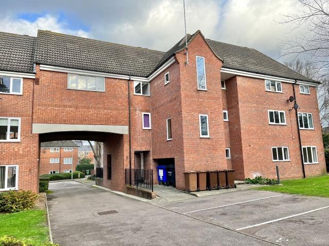 Apartment for rent in Howard Estate, West Suffolk