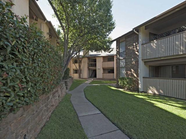 Apartment for rent in Carrollton, Texas