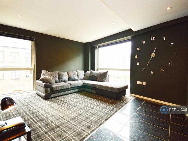 Apartment for rent in Steander, Leeds