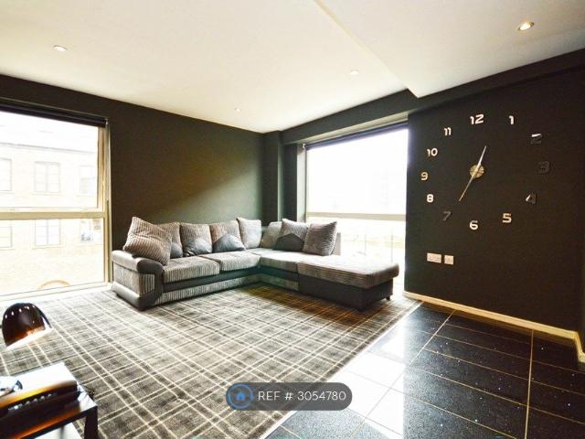 Apartment for rent in Richmond Hill, West Yorkshire