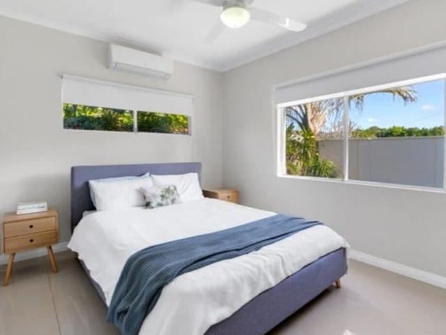 Room for rent in Kewarra Beach, Queensland