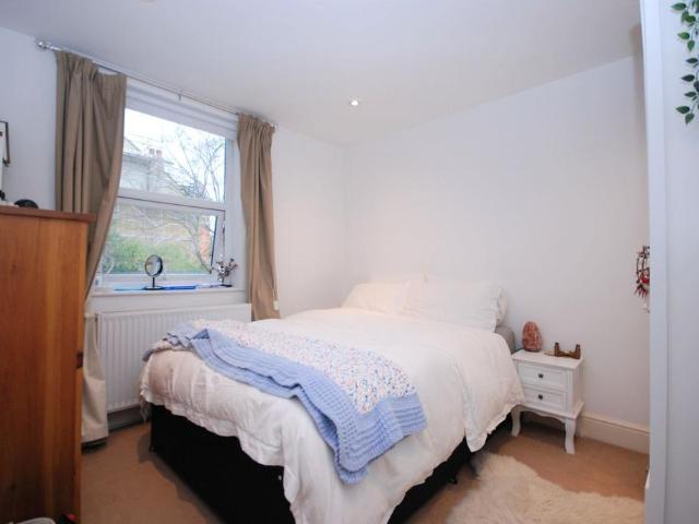 Apartment for rent in Balham, Greater London