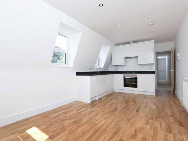 Apartment for rent in Balham, Greater London