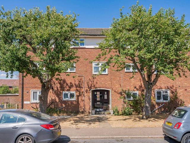 Apartment for rent in Colliers End, Hertfordshire