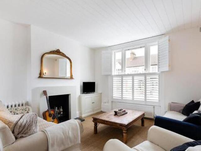 House for sale in Lyons, Greater London