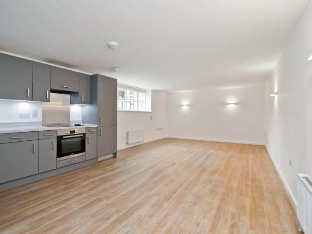 Apartment for rent in London Borough of Wandsworth, Greater London