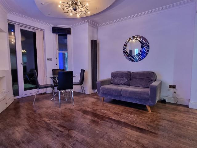 Apartment for rent in Balham, Greater London