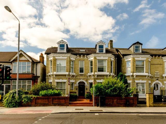 Apartment for rent in London Borough of Wandsworth, Greater London