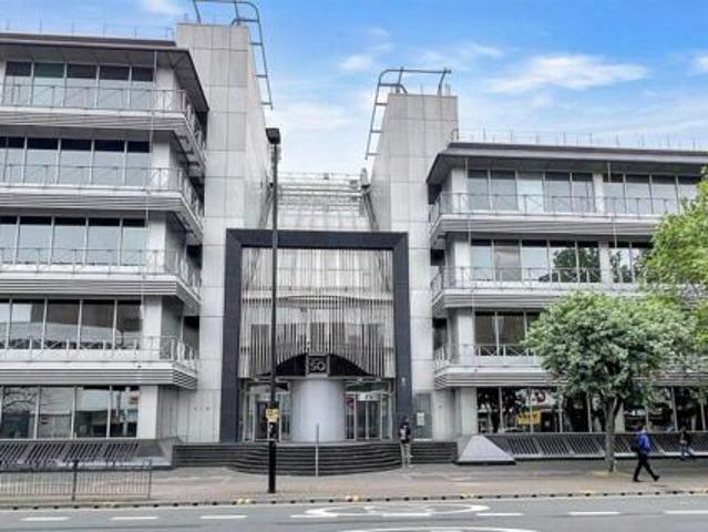 House for sale in London Borough of Hounslow, Feltham