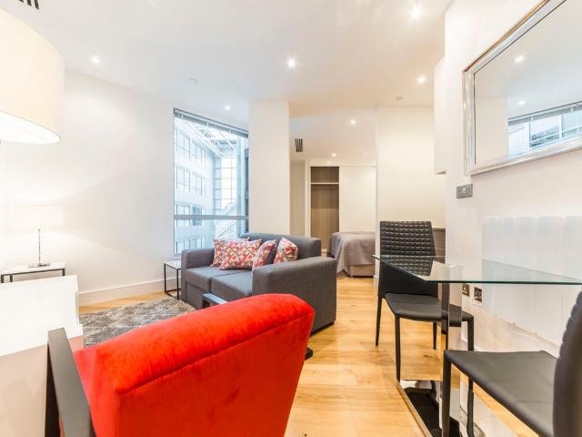 Studio for rent in London Borough of Hounslow, Greater London