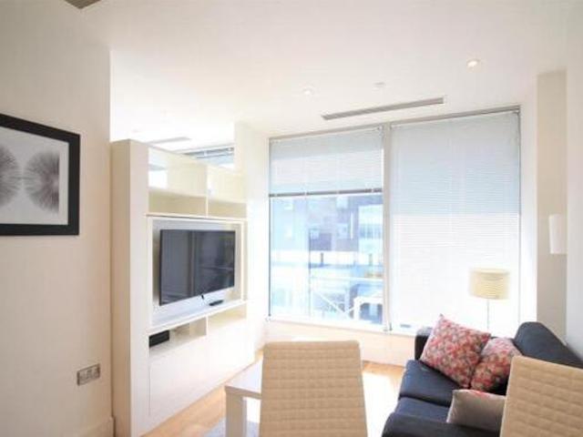 House for sale in London Borough of Hounslow, Feltham
