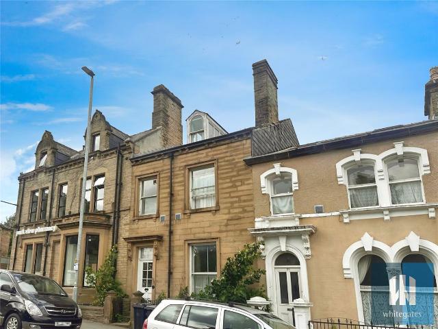 Room for rent in Highfields, Huddersfield