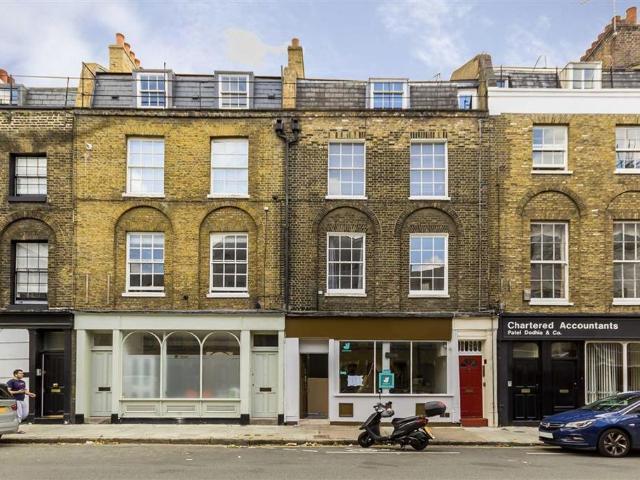 Apartment for rent in The Borough, Greater London