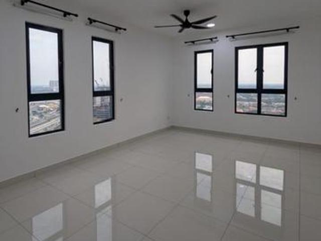 Serviced Residence for sale in Port Klang, Selangor