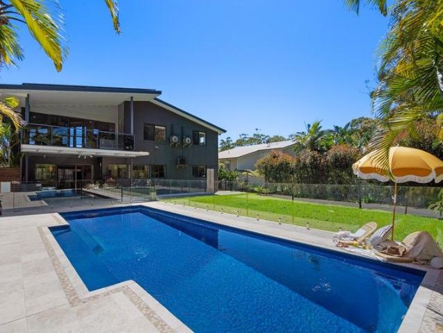 House for sale in Elizabeth Beach, New South Wales