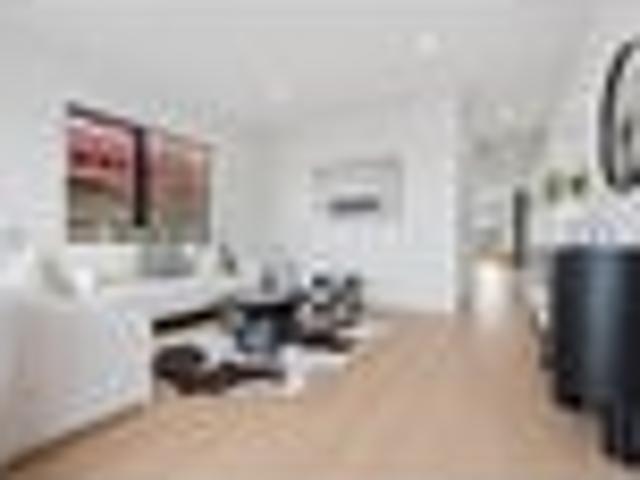House for sale in Papakura