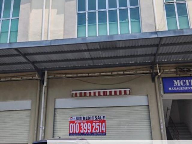 Shop for rent in Kuching, Bahagian Kuching