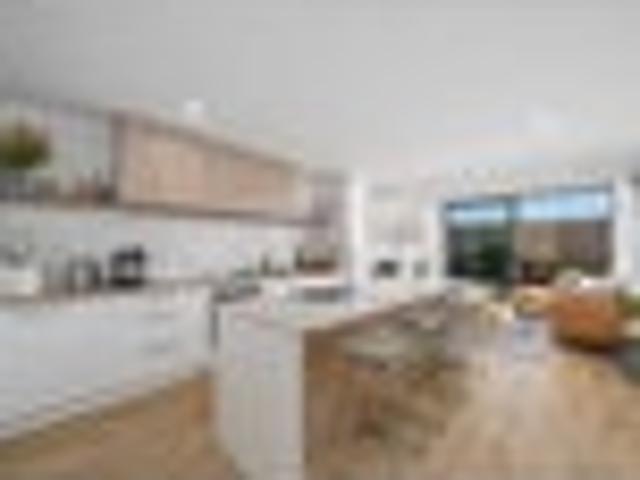 House for sale in Heathcote, Canterbury