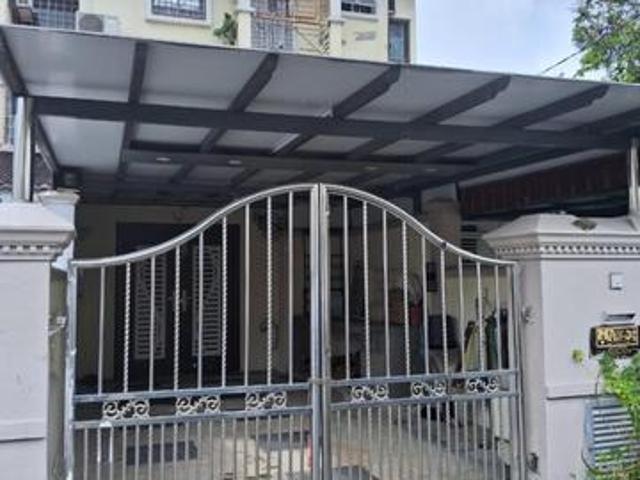 Townhouse for sale in Kajang, Langat