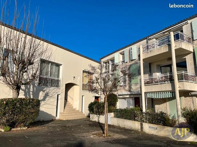 Appartement vente à Saintes