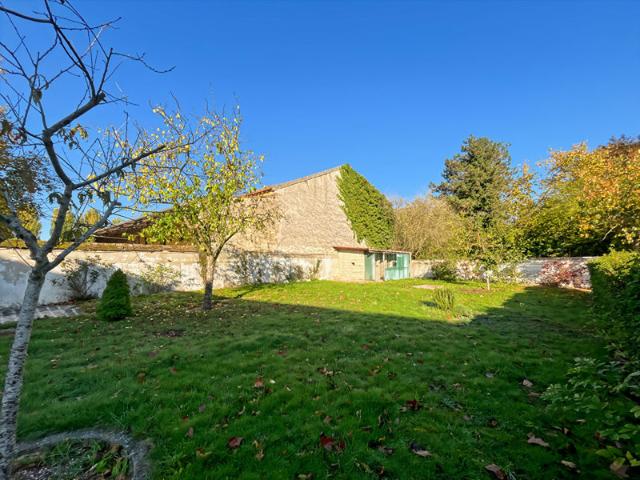 Maison vente à Melun, Champeaux