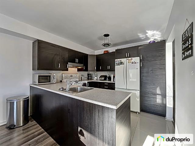 Triplex for sale in Sainte-julie