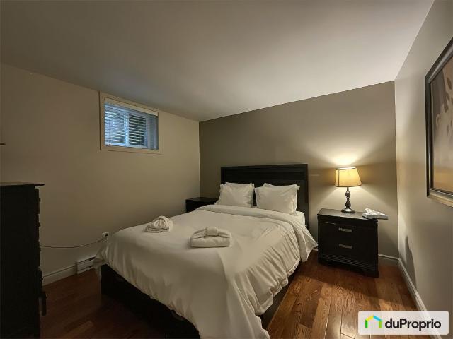 Triplex for sale in Sutton Triplex for sale in Sutton