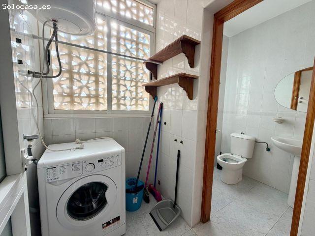 Casa en venta en Almería, Andalucía
