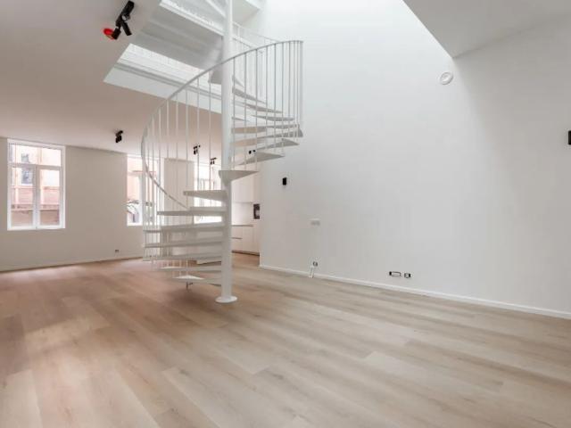 Maison location à Quartier Marais-Jacqmain - Wijk Marais-Jacqmain, Bruxelles - Brussel