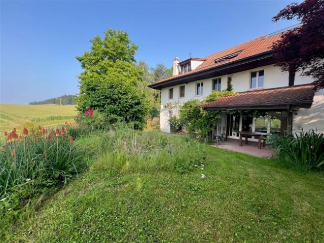 Reihenfamilienhaus kaufen in Surpierre, Freiburg